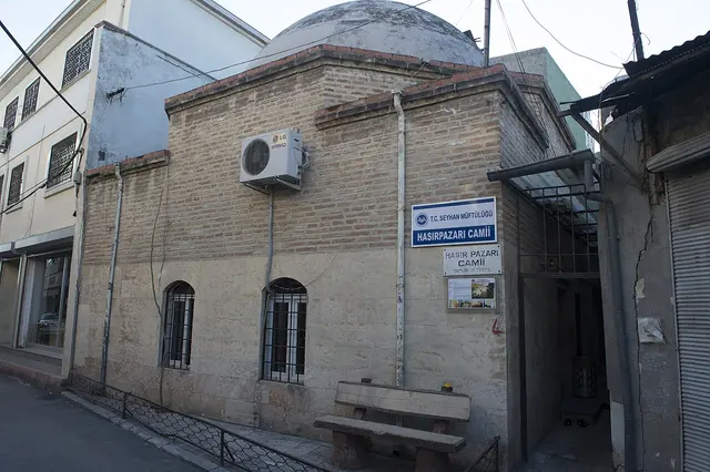 Hasır Pazarı Mosque