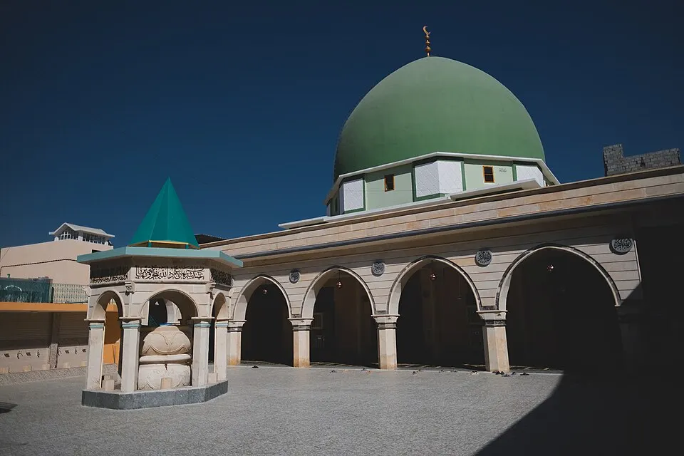 جامع حسين باشا