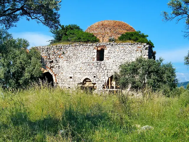 Yelli Mosque