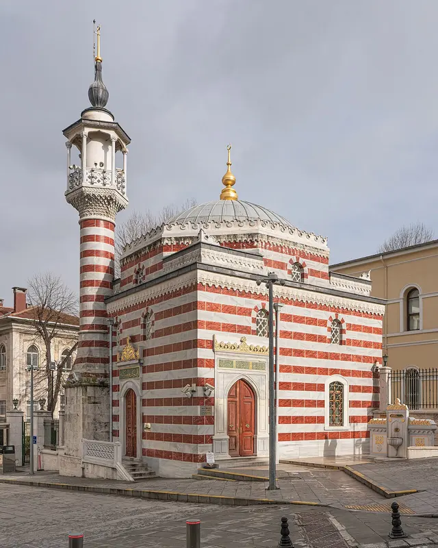 Nallı Masjid